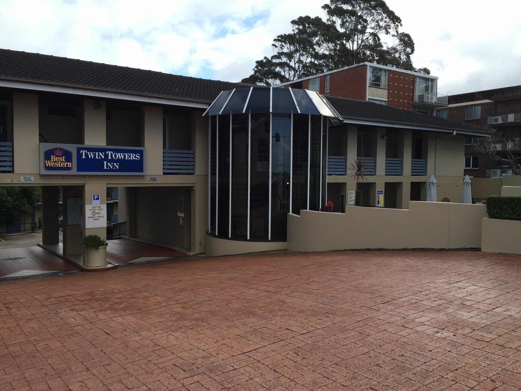 Twin Towers Inn Sydney Exterior foto