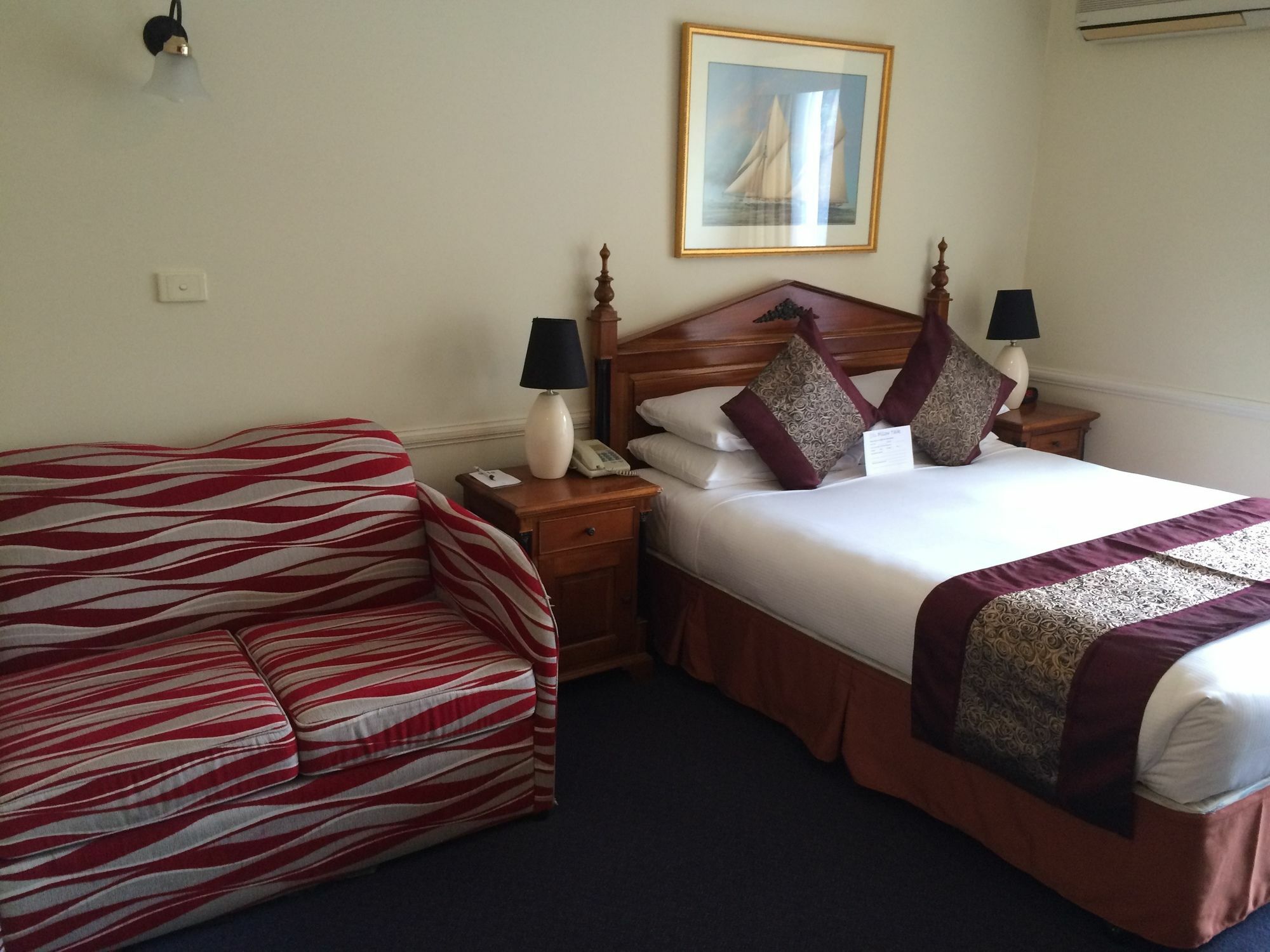 Twin Towers Inn Sydney Exterior foto